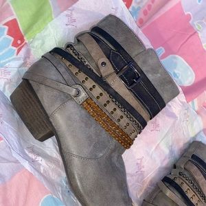Women’s Bobcat Style Booties